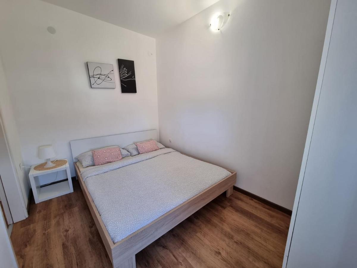 Apartments Luigi Умаг Екстериор снимка